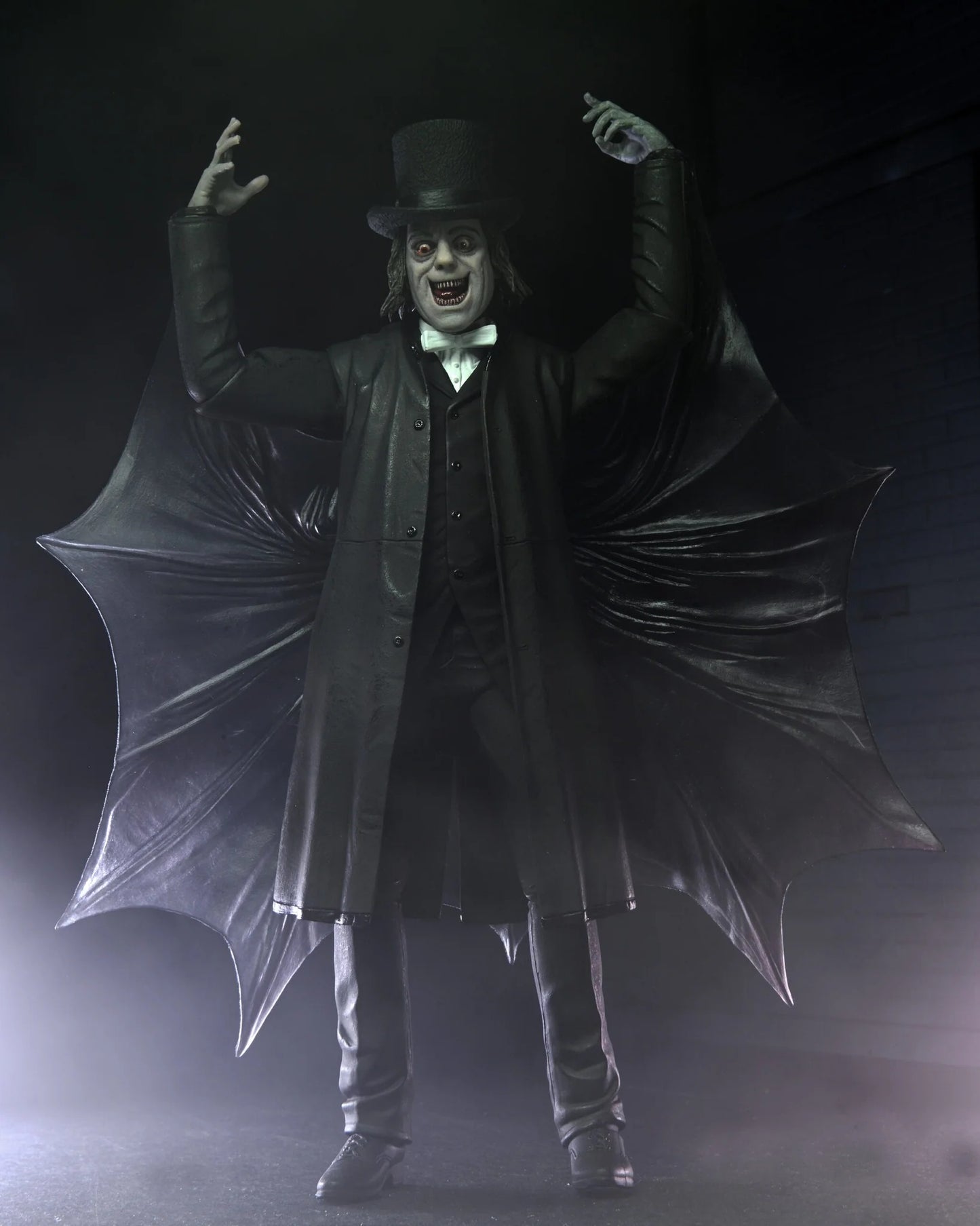 London After Midnight (1927) 7″ Scale Action Figure – Ultimate Professor Edward Burke