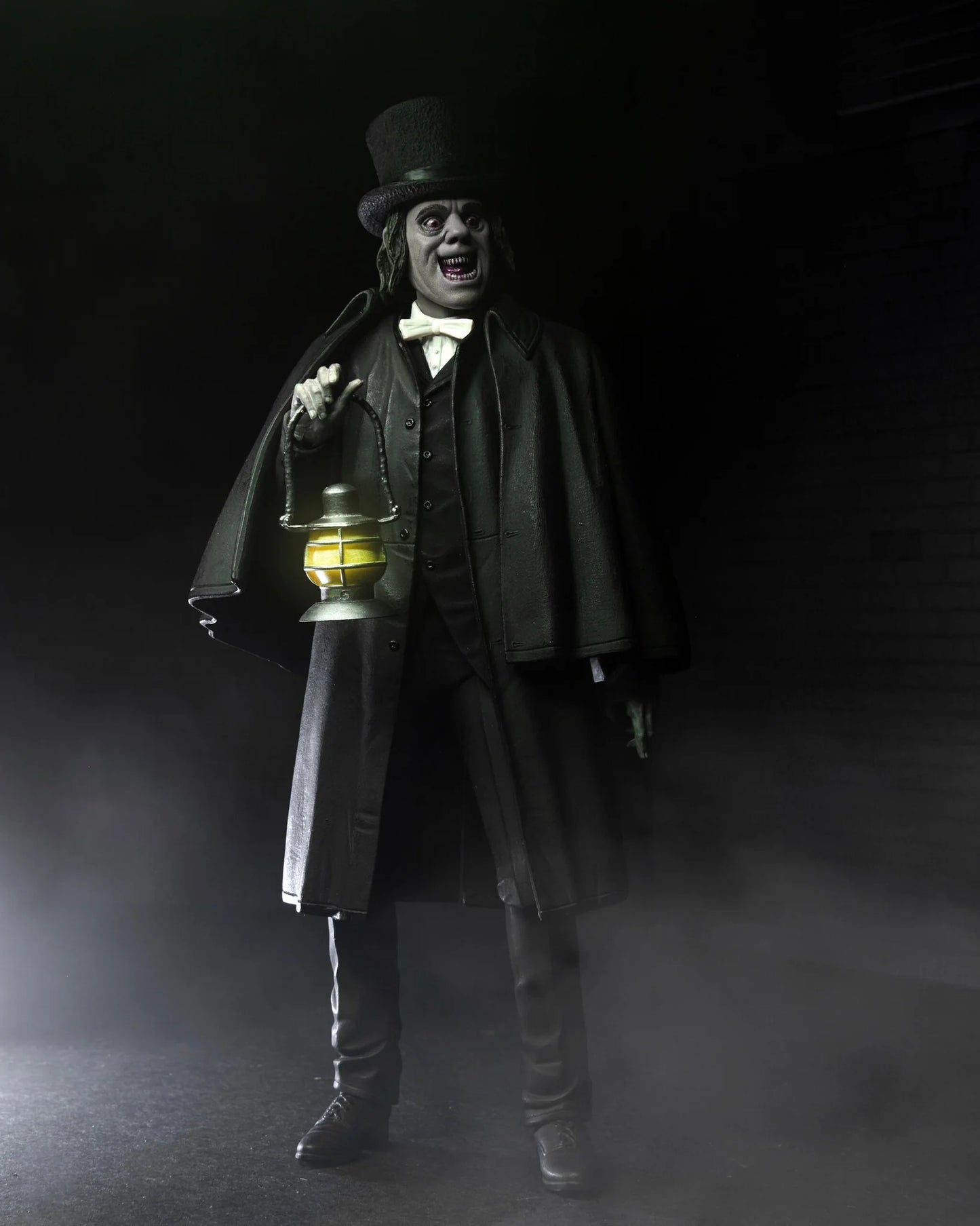 London After Midnight (1927) 7″ Scale Action Figure – Ultimate Professor Edward Burke