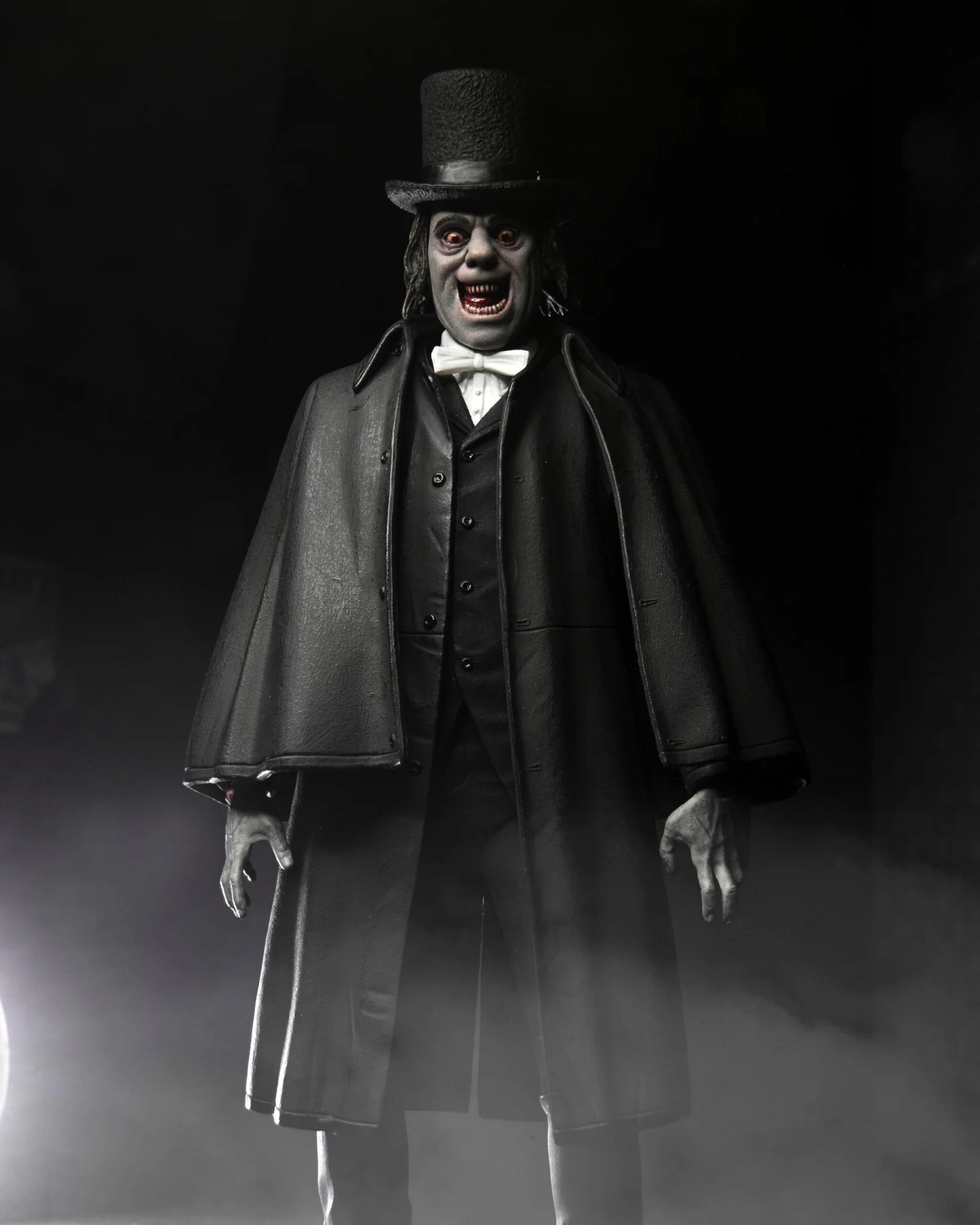 London After Midnight (1927) 7″ Scale Action Figure – Ultimate Professor Edward Burke