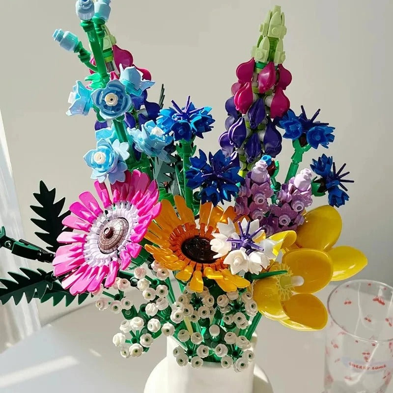 VentureCraft 10313 | Wildflower Bouquet Building Block Set