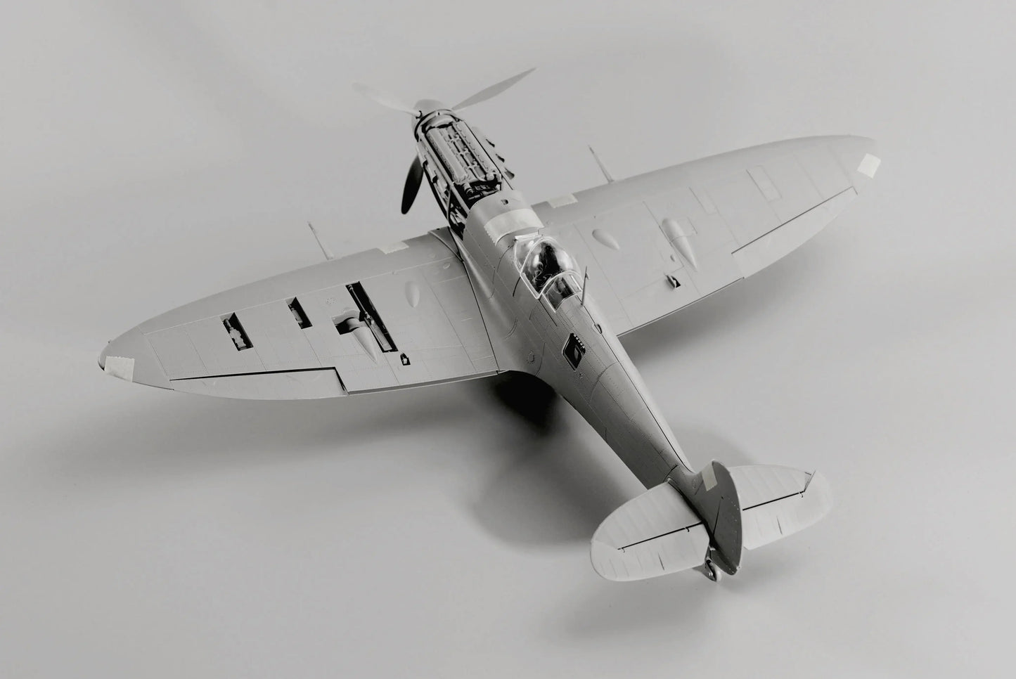 Border | BF-004 Supermarine Spitfire Mk.Vb 1:35 Model Kit