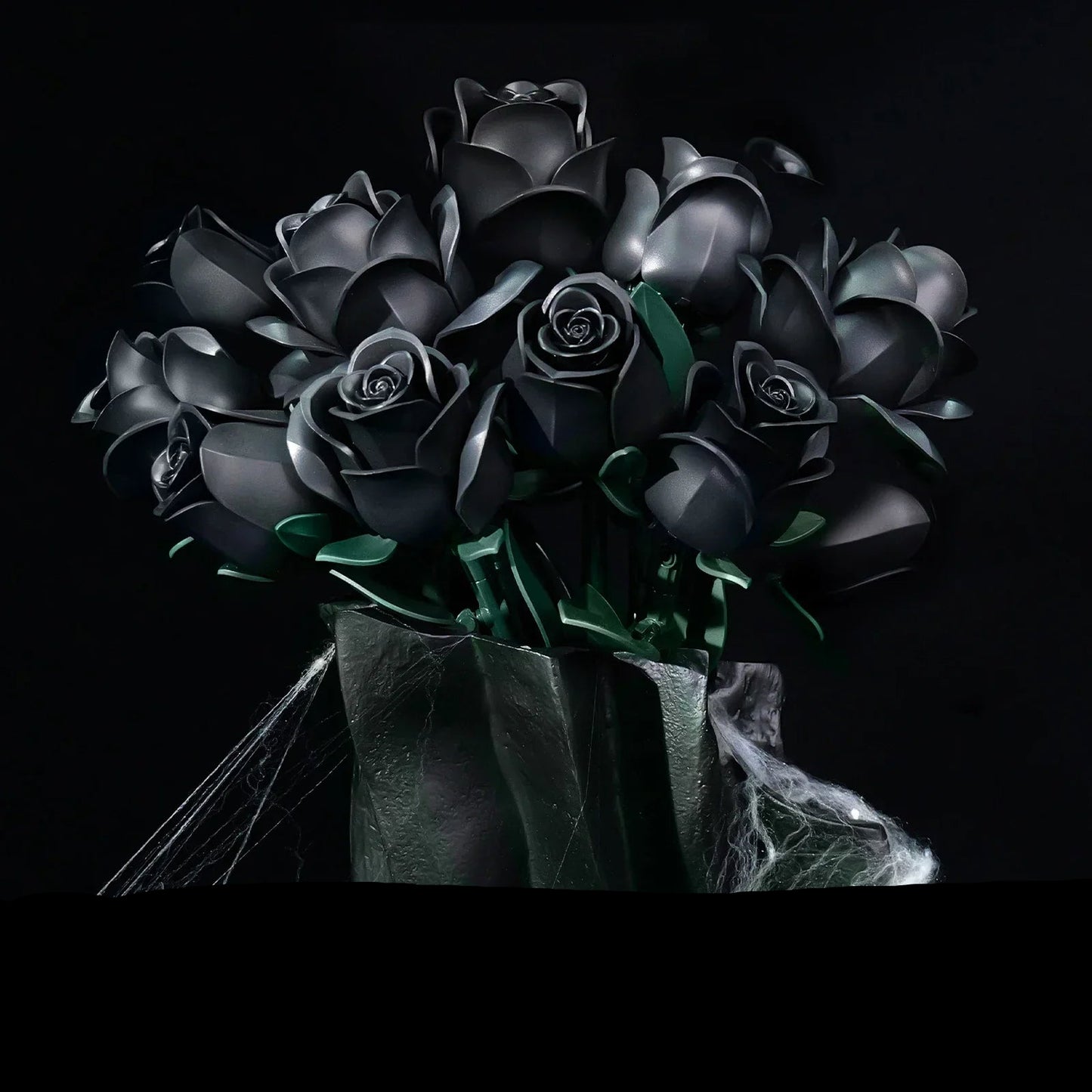SuperOwls | Dark Kiss Black Rose Bouquet Building Block Set