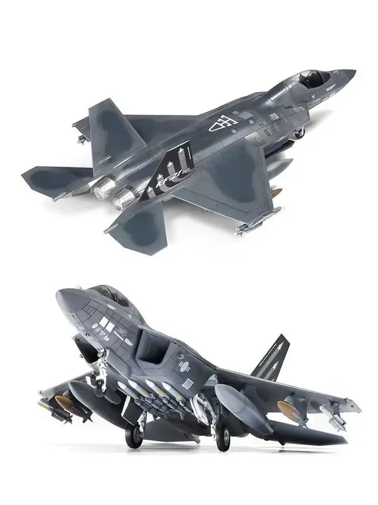 Academy | 12585 ROKAF KF-21 Boramae 1:72 Model Kit
