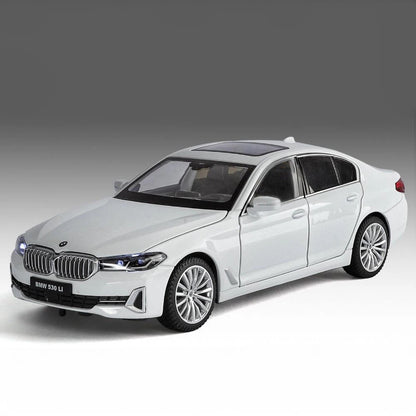 1:24 Scale BMW 530LI Limousine Sound And Light Alloy Car Model