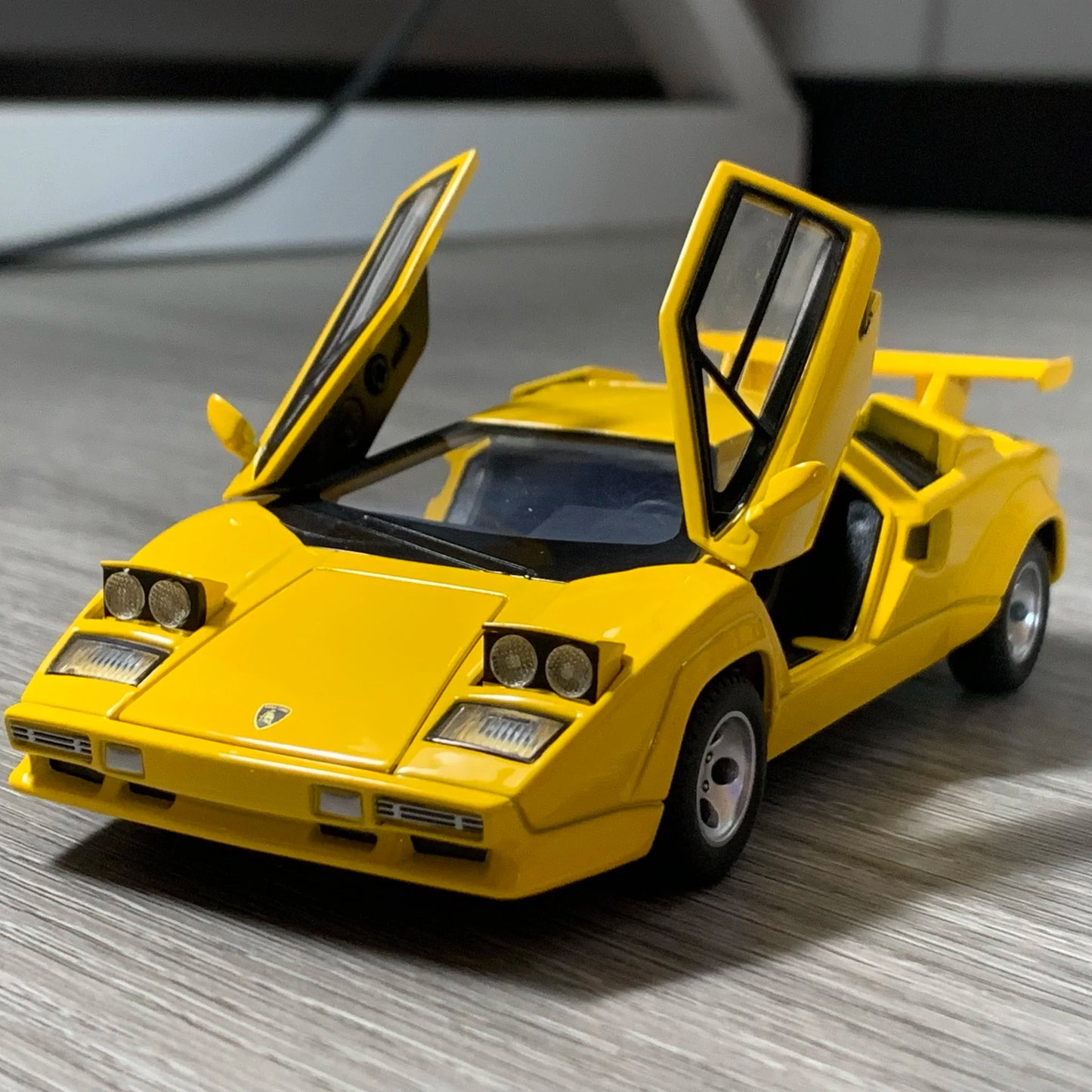 1:32 Lamborghini Countach LP500S Diecast Alloy Car Model