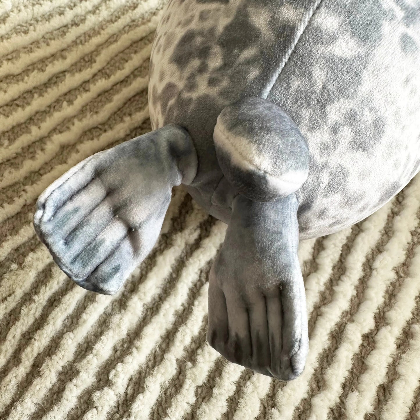 20cm Snuggle-Seal Pillow Plushie