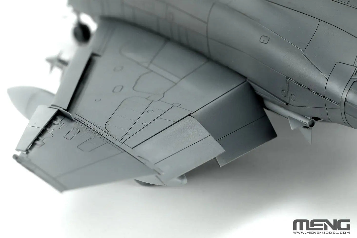 MENG | LS-017 McDonnell Douglas F-4E Phantom II 1:48 Model Kit